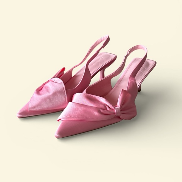 Shoes - Silky Pink Bow Kitten Heel